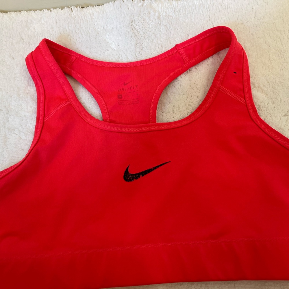 Nike sportsbra